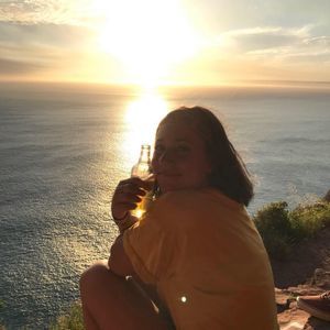 Meet your Posher, Kelly